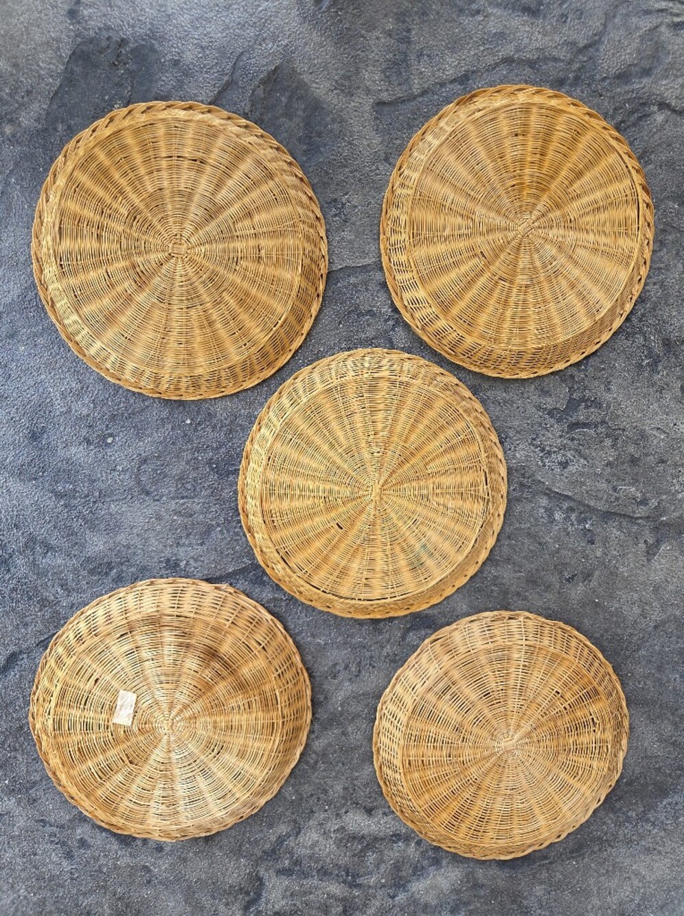 Woven Round Rattan Plate Holders Picnic- Natural Tan- Set Of 4+1